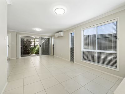 1 / 10 Furness Court, Kearneys Spring