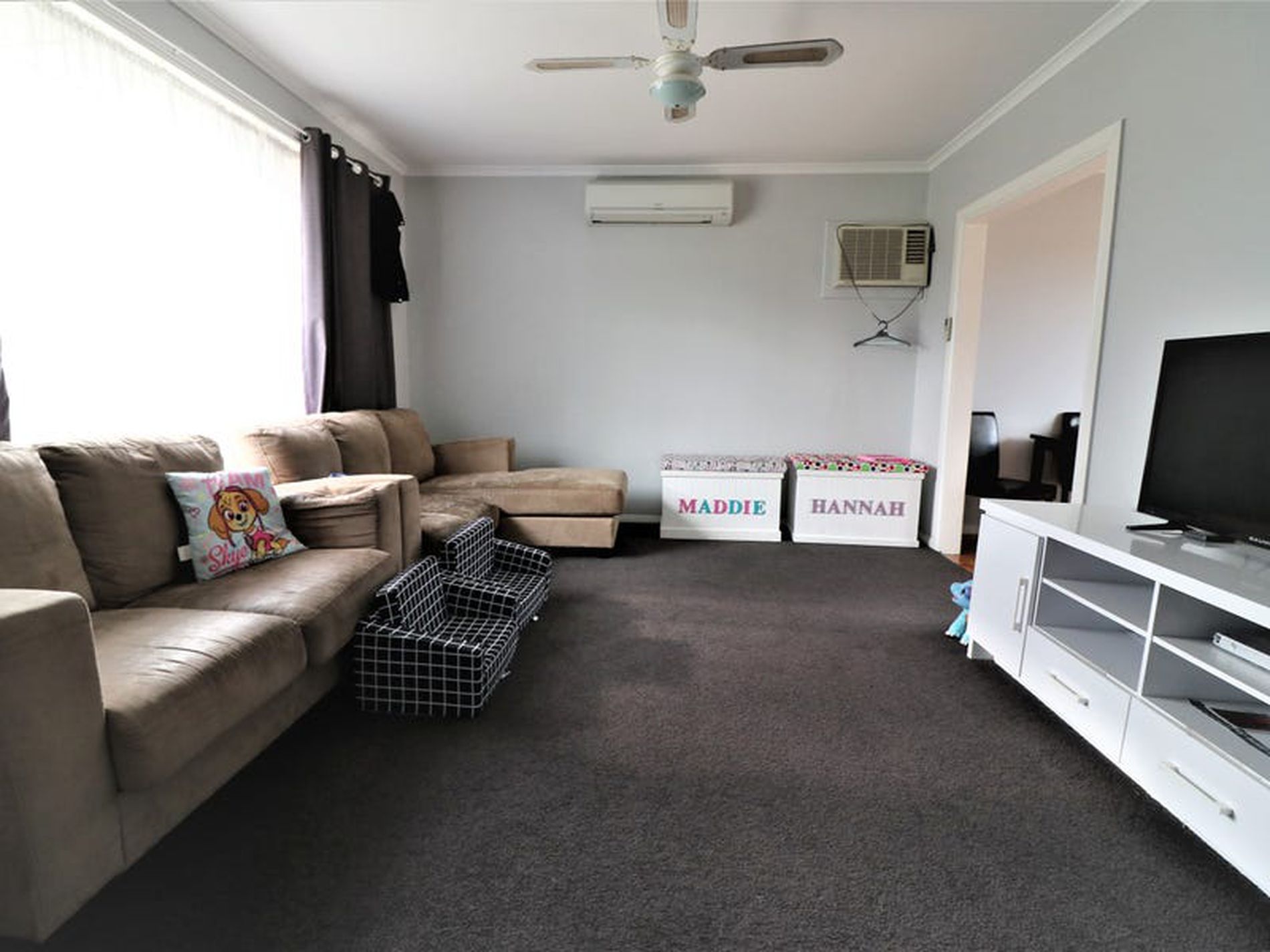 49 Sinclair Cres, Seymour