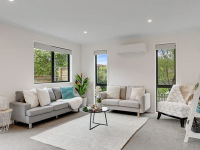 104 Rangituhi Crescent, Takapuwahia