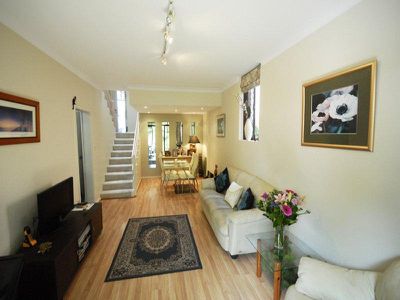 9 / 4 Durham Close, Macquarie Park