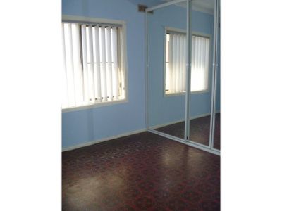 15 McGovern Street, Cringila