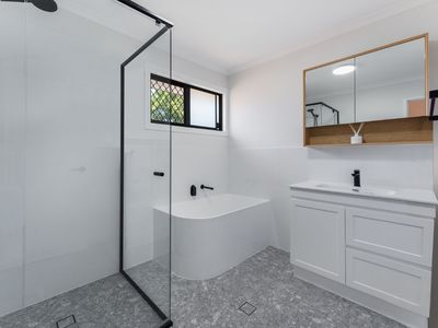 16 Robel Street, Strathpine