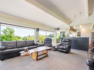 10 Isel Place, Stoke