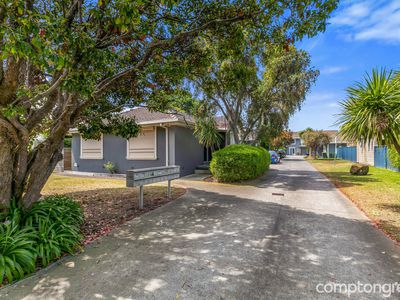 10 / 110-111 Railway Place, Williamstown