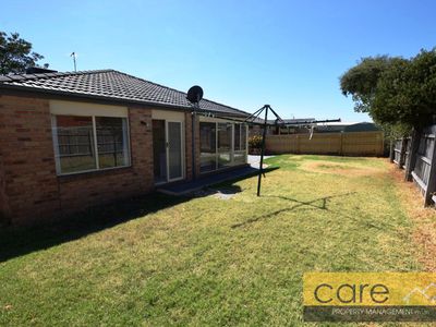 25 Breamlea Way, Cranbourne West