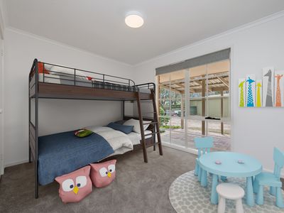 4 Shakespere Street, Heathcote