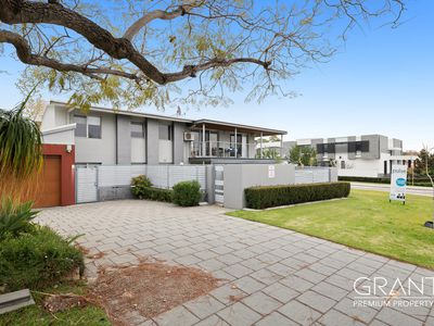 8 / 101 Matheson Road, Applecross