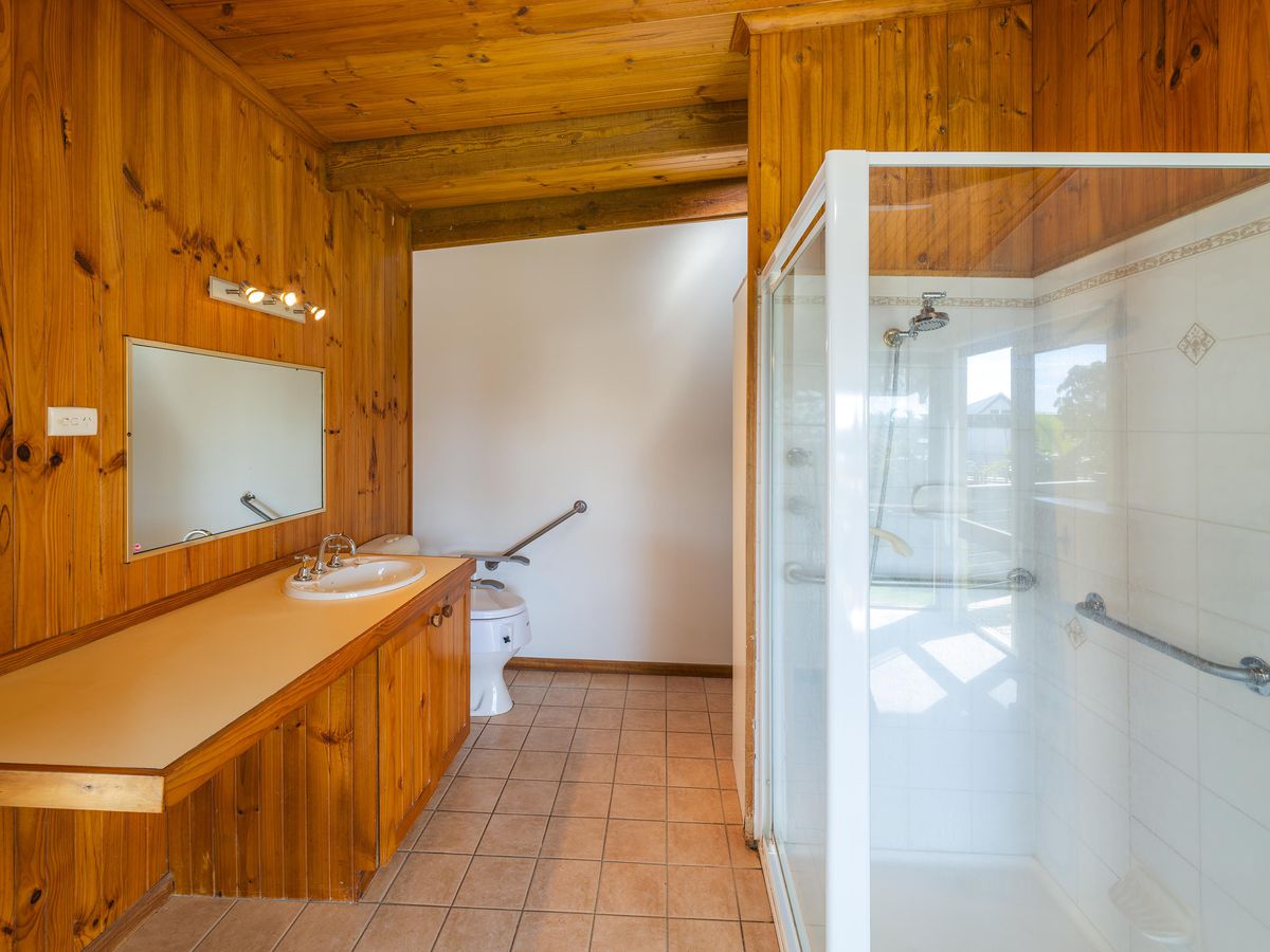 10 Surf Street, Emerald Beach