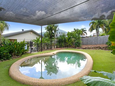 25 Pilosa Street, Redlynch