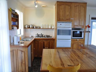 6686 Channel Highway, Deep Bay