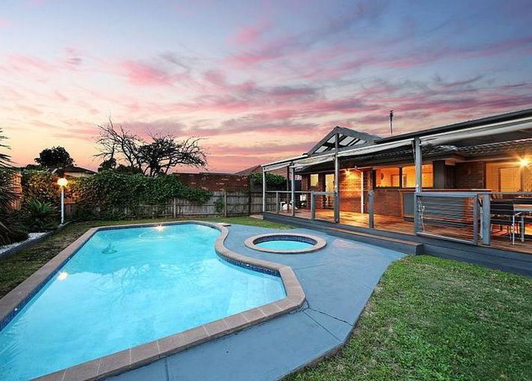 157 Clarinda Road, Oakleigh South