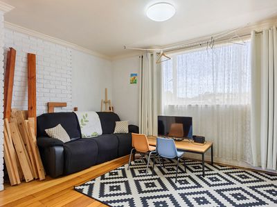 24 Hellyer Street, Smithton