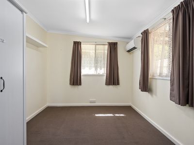 5 Rosenberg Crescent, Kalgoorlie