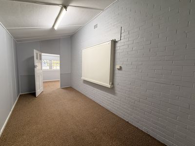 PART / 8 Battye Street, Forbes
