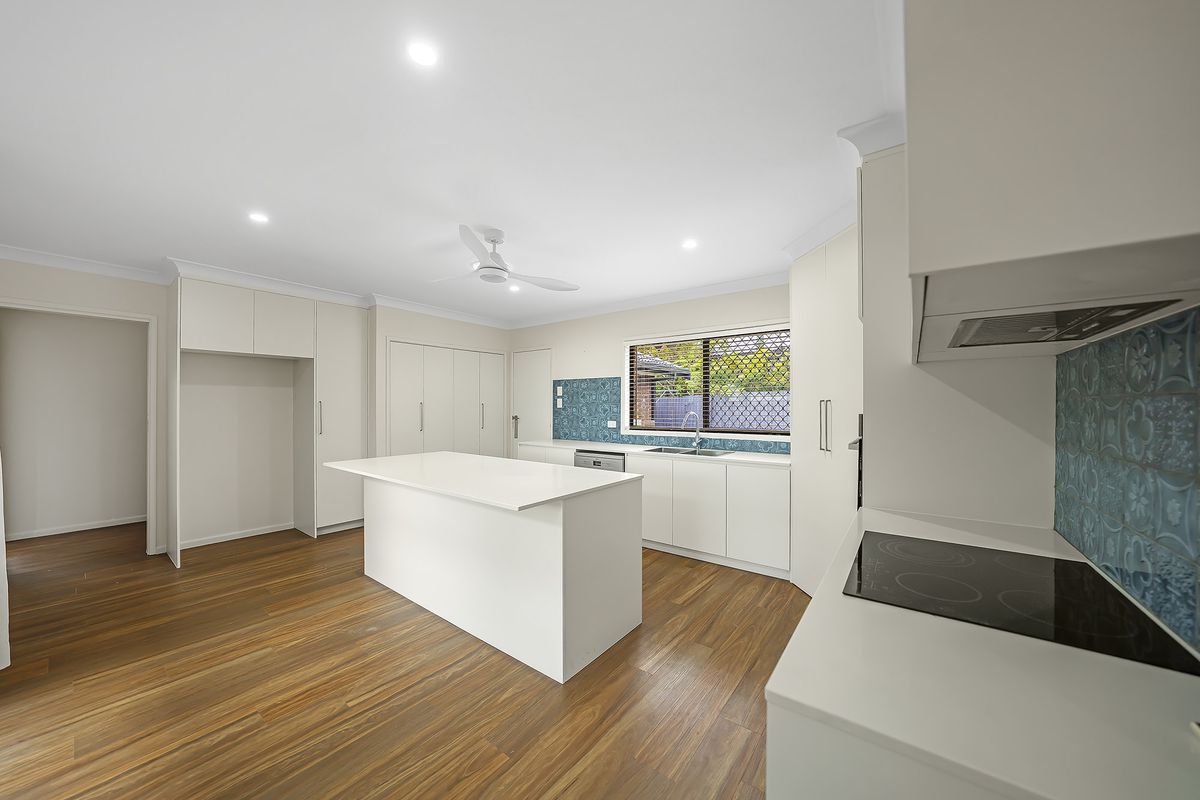 19 Warrigal Crescent, Ashmore