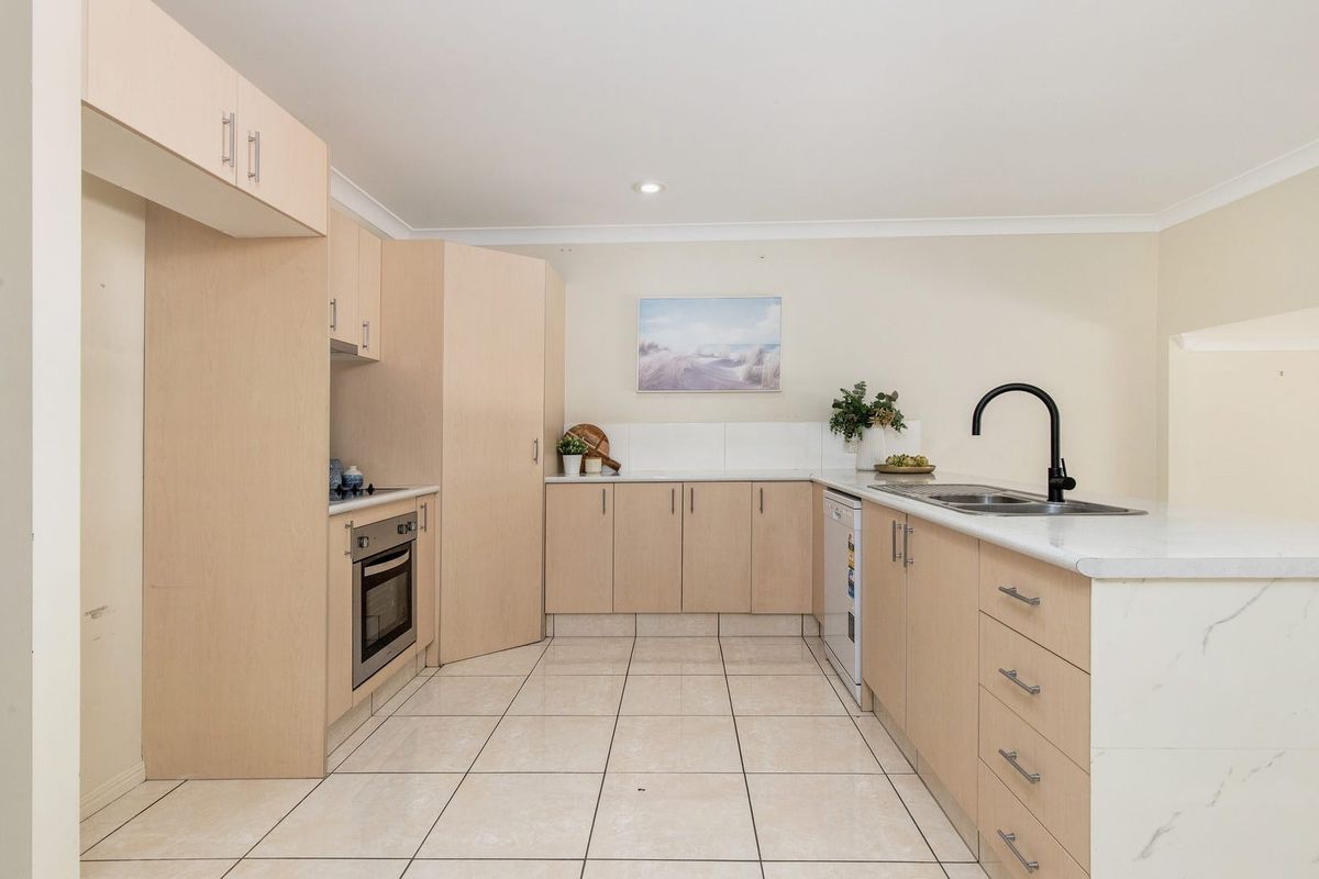 1 / 34 Worchester Terrace, Reedy Creek