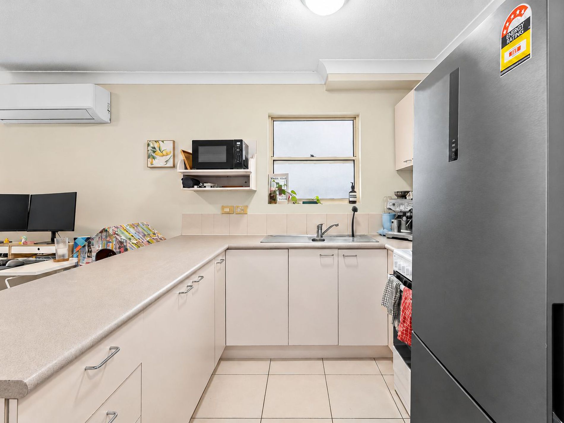 4 / 12 McGregor Avenue, Lutwyche