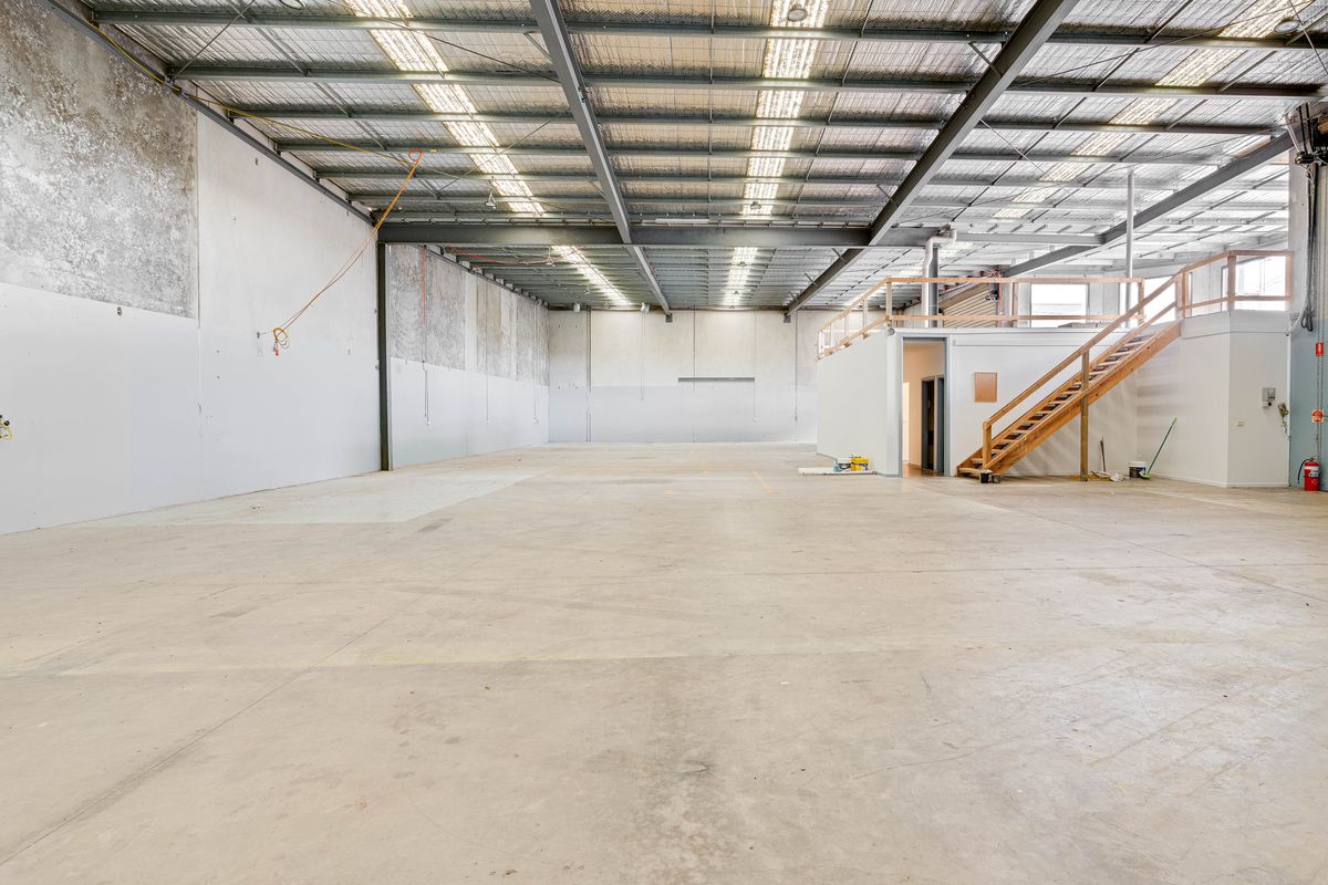 66 Barrie Road, Tullamarine