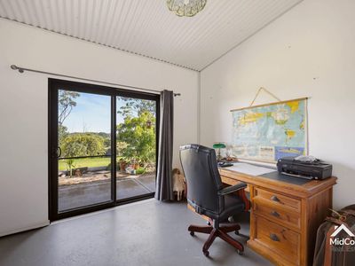 14913 Pacific Highway, Possum Brush