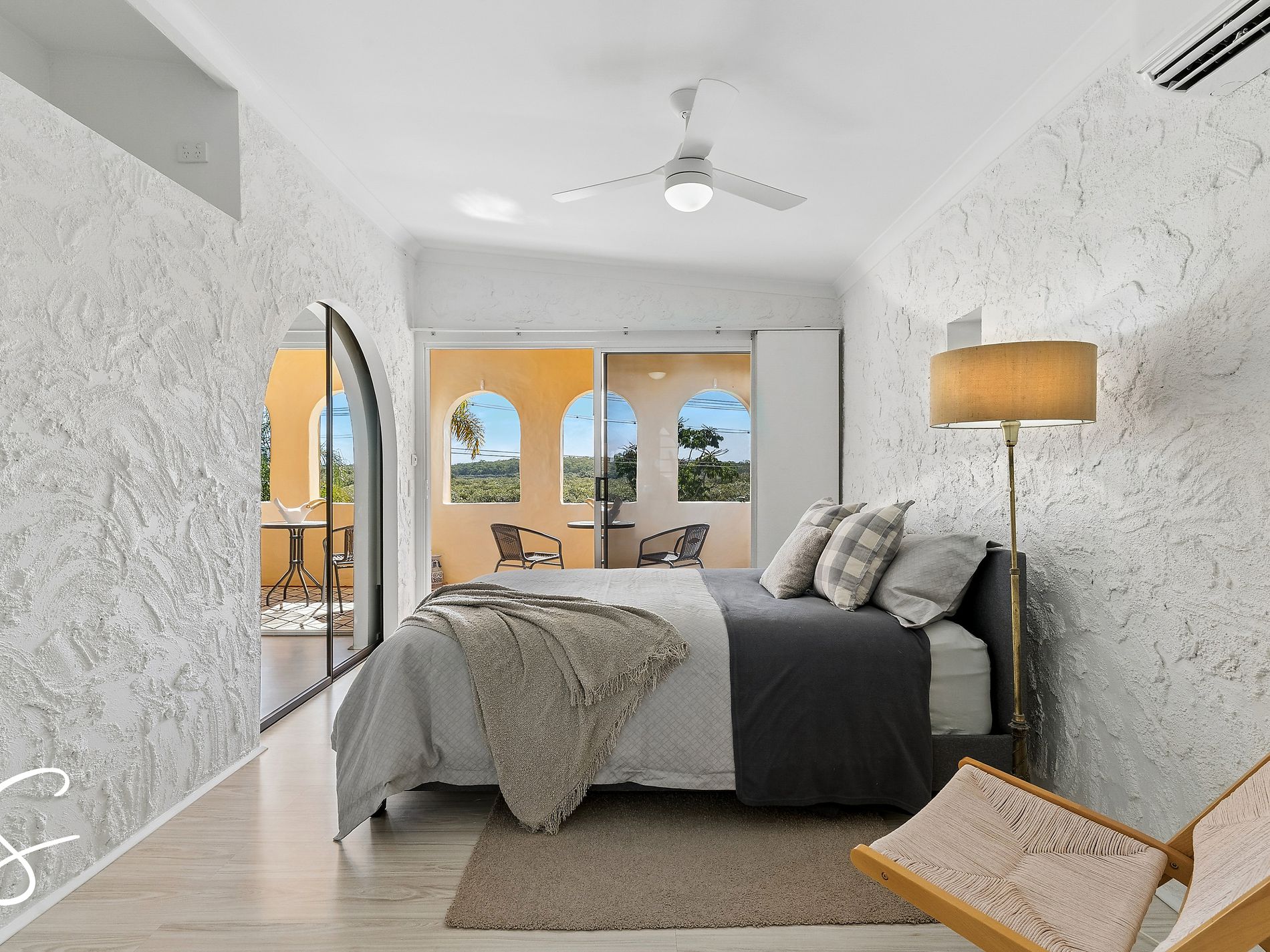 40 Queens Esplanade, Thorneside