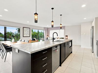 194 Beach Road, Campbells Bay
