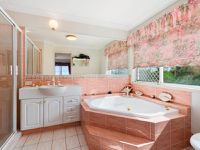 38 Debussy, Mount Ommaney