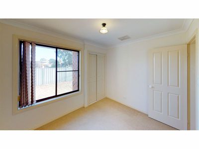 2 Gwydir Court, Dubbo