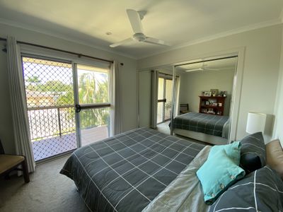 19 Gibbs Street, Urangan
