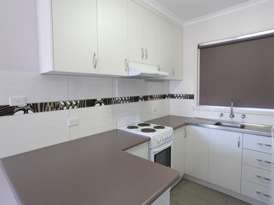 UNIT 2 / 336 WEIDNER CRESCENT, Albury