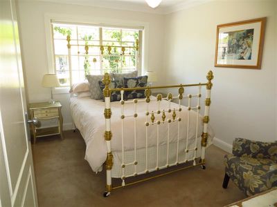 27 Parrish Avenue, Mount Pleasant