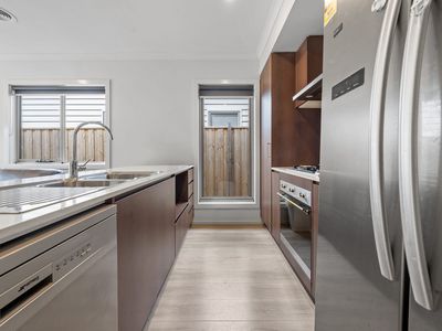9  Nattarak , Werribee