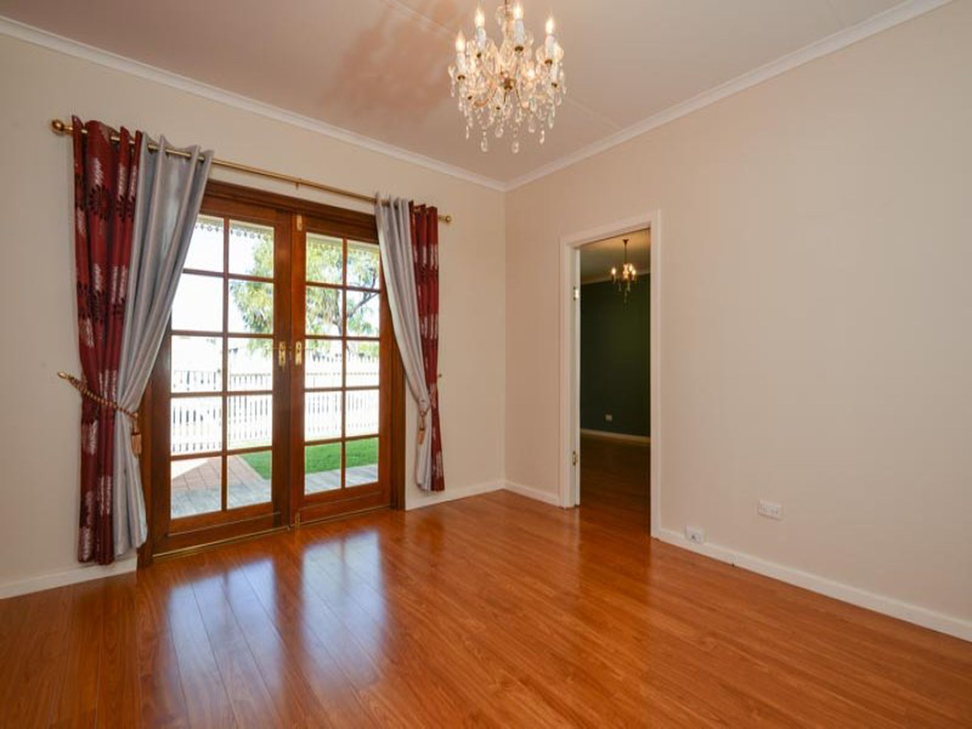 56 George Street, Kalgoorlie