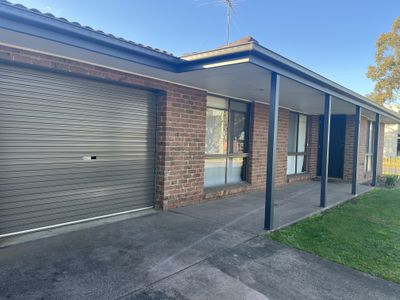 1 / 4 Wingarra Drive, Grovedale