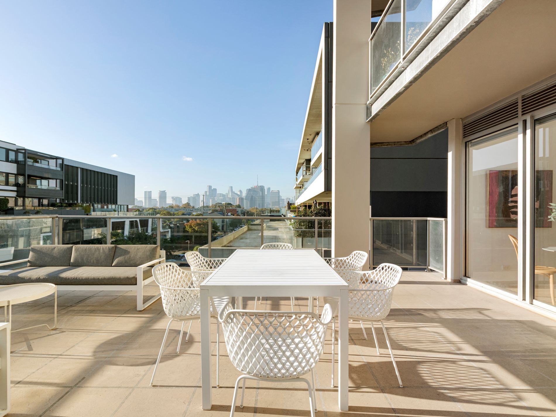 401 / 54 Nott Street, Port Melbourne