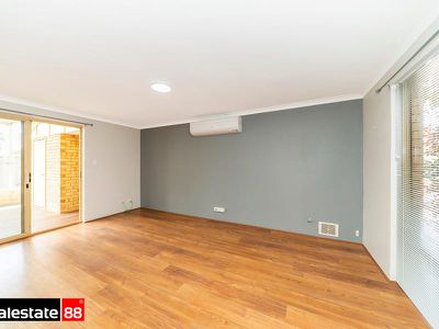2 / 33 Spencer Avenue, Yokine