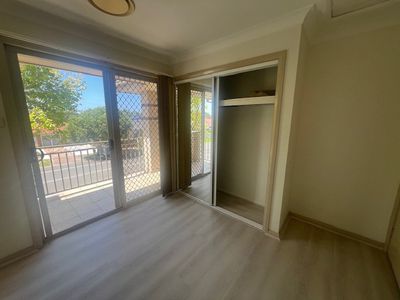 85B Falcon Circuit, Green Valley