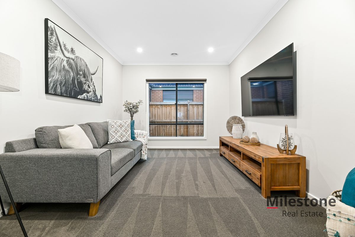 10 Dalmatian street, Cranbourne East