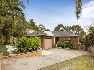 67 Old Warrandyte Road, Donvale