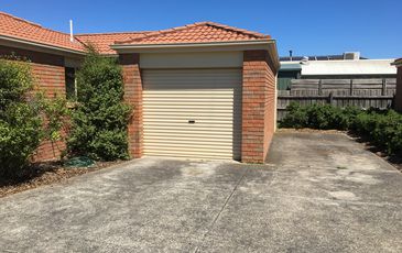 1 / 1 Cambridge Close, Cranbourne