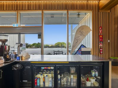 2-4 Bass Highway, Parklands