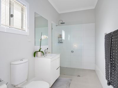 19 Melba Street, Piccadilly