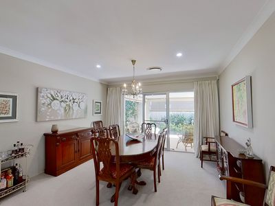 1 / 8 Arbory Close, Dubbo