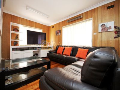 14 Bungalow Road, Roselands