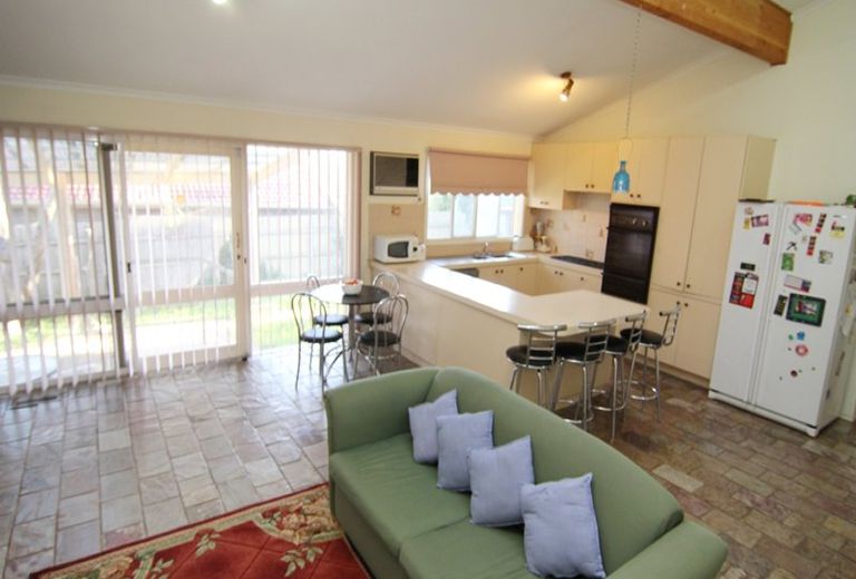 105 Garnett Road, Wheelers Hill