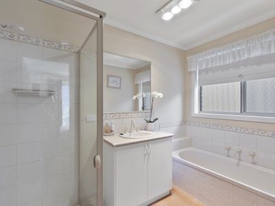 22 MARENGO ROAD, Seymour