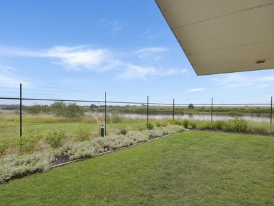 44 / 8 Spit Island Close, Mayfield West