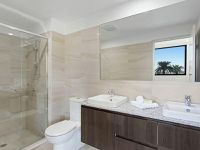 708A / 8 Hunt Street, Hamilton