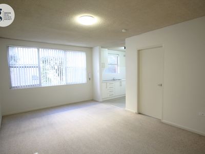 15 / 54 Meadow Crescent, Meadowbank