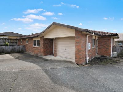 256 Royal Road, Massey