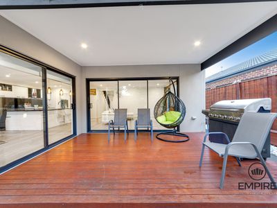 21 Tamarind Road, Cranbourne North